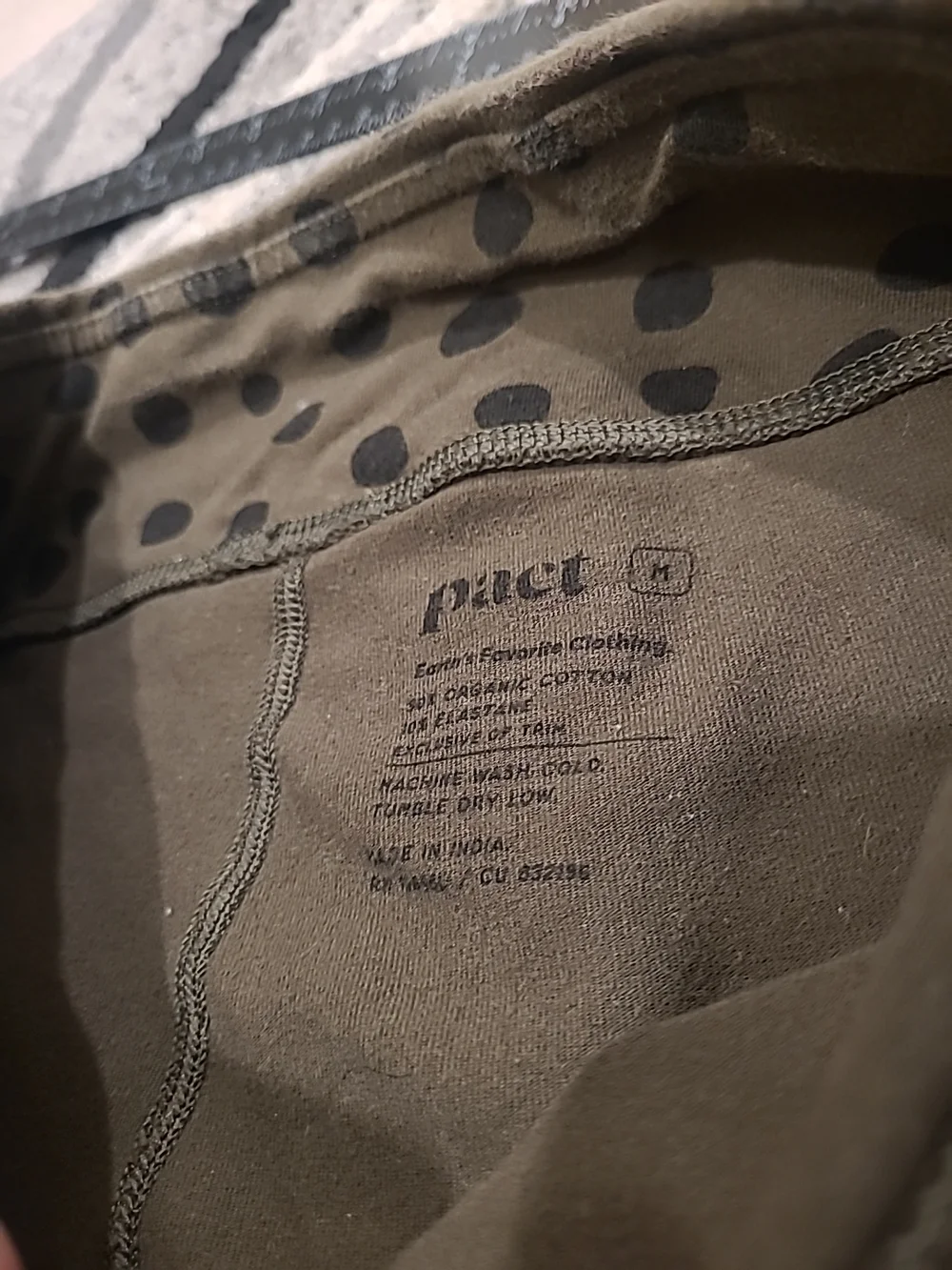 Pact organic cotton blend Olive cheetah print leggings Medium - Picture 6 of 9